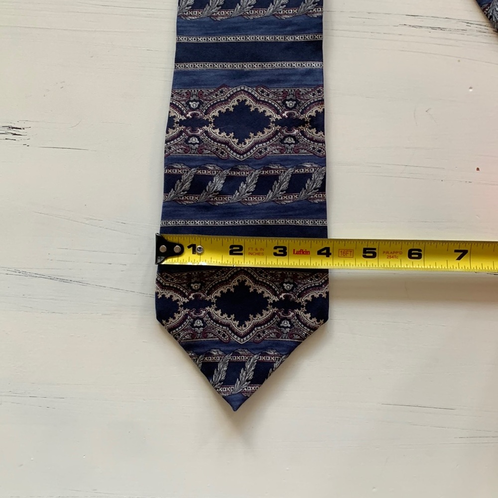 Vintage Don Loper silk tie